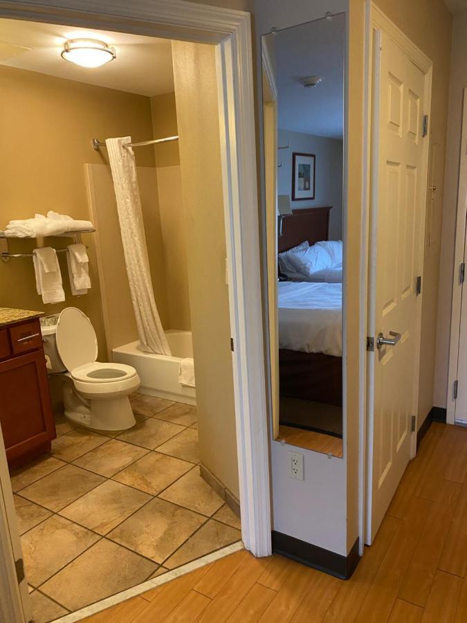 Candlewood By Ihg 3*